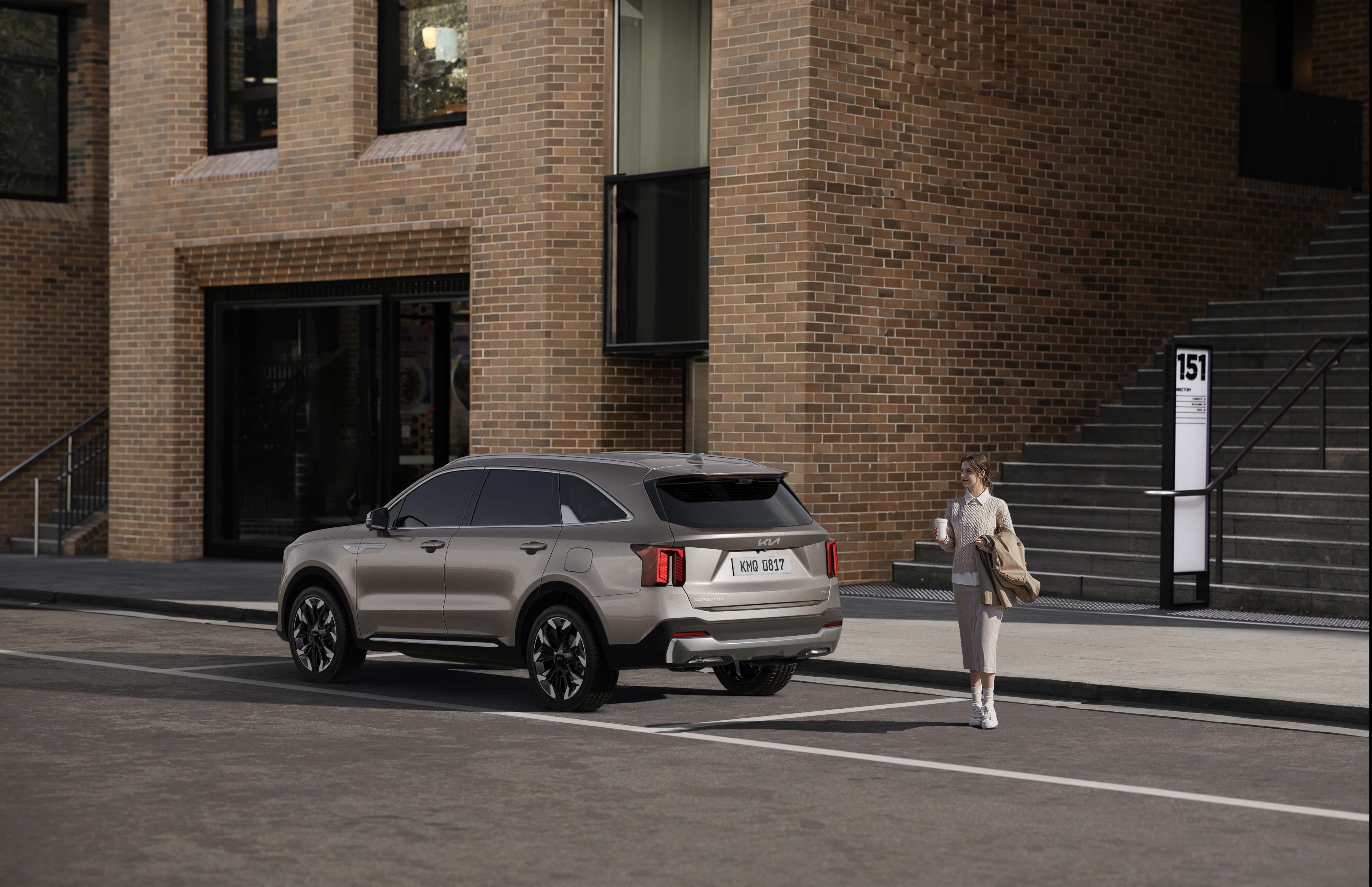 TÍNH NĂNG AN TOÀN ADAS 2.0​ - Hỗ trợ tránh va chạm phía sau khi đỗ xe PCA 